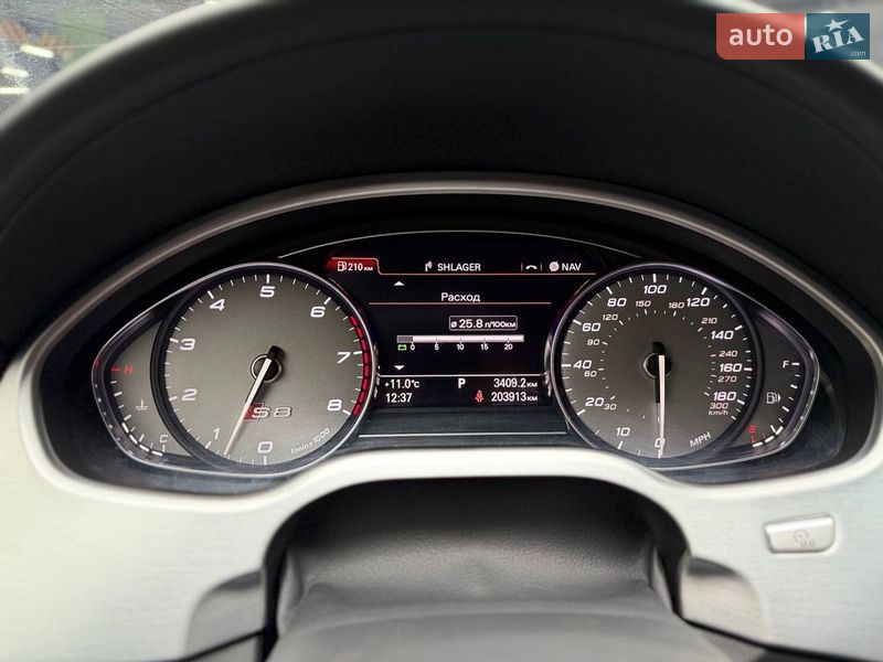 Седан Audi S8 2014 в Киеве фото 23 Седан Audi S8 2014 в Киеве