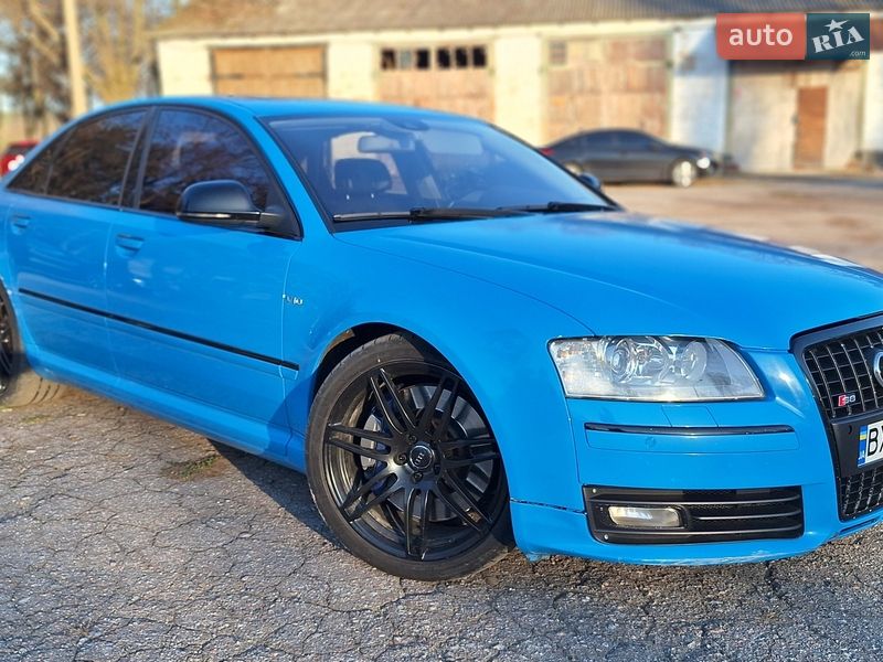 Седан Audi S8 2008 в Киеве фото 12 Седан Audi S8 2008 в Киеве