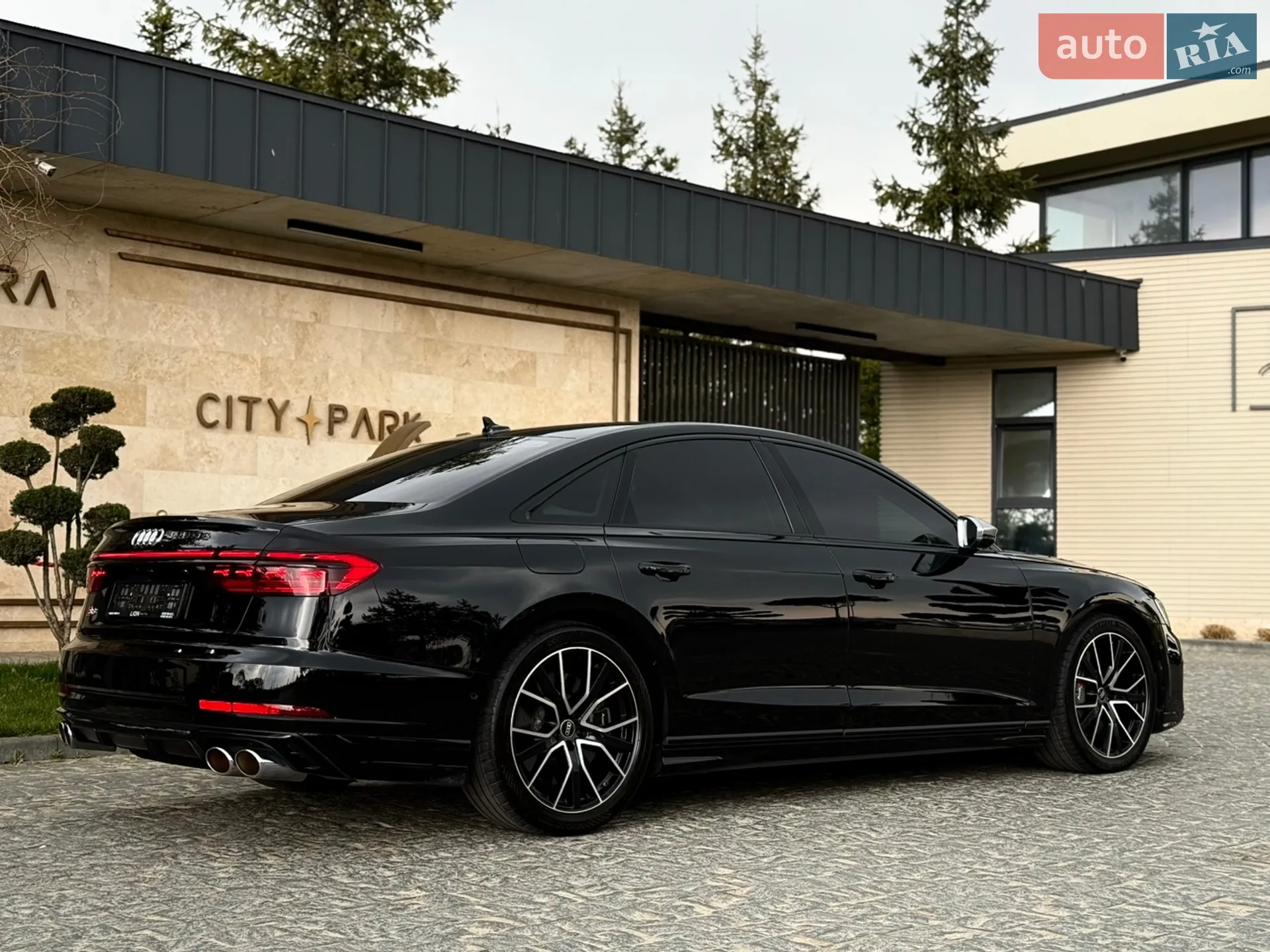 2022 Audi S8 - мініатюра 27
