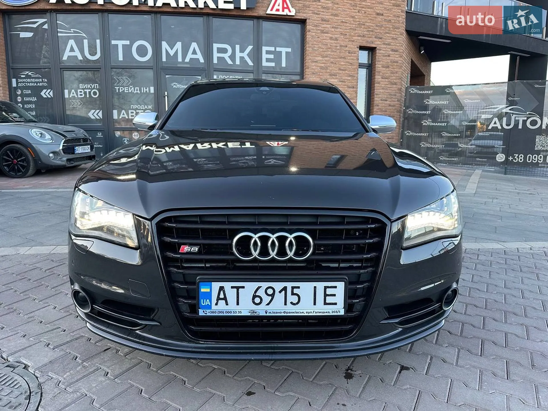 2013 Audi S8 - мініатюра 2