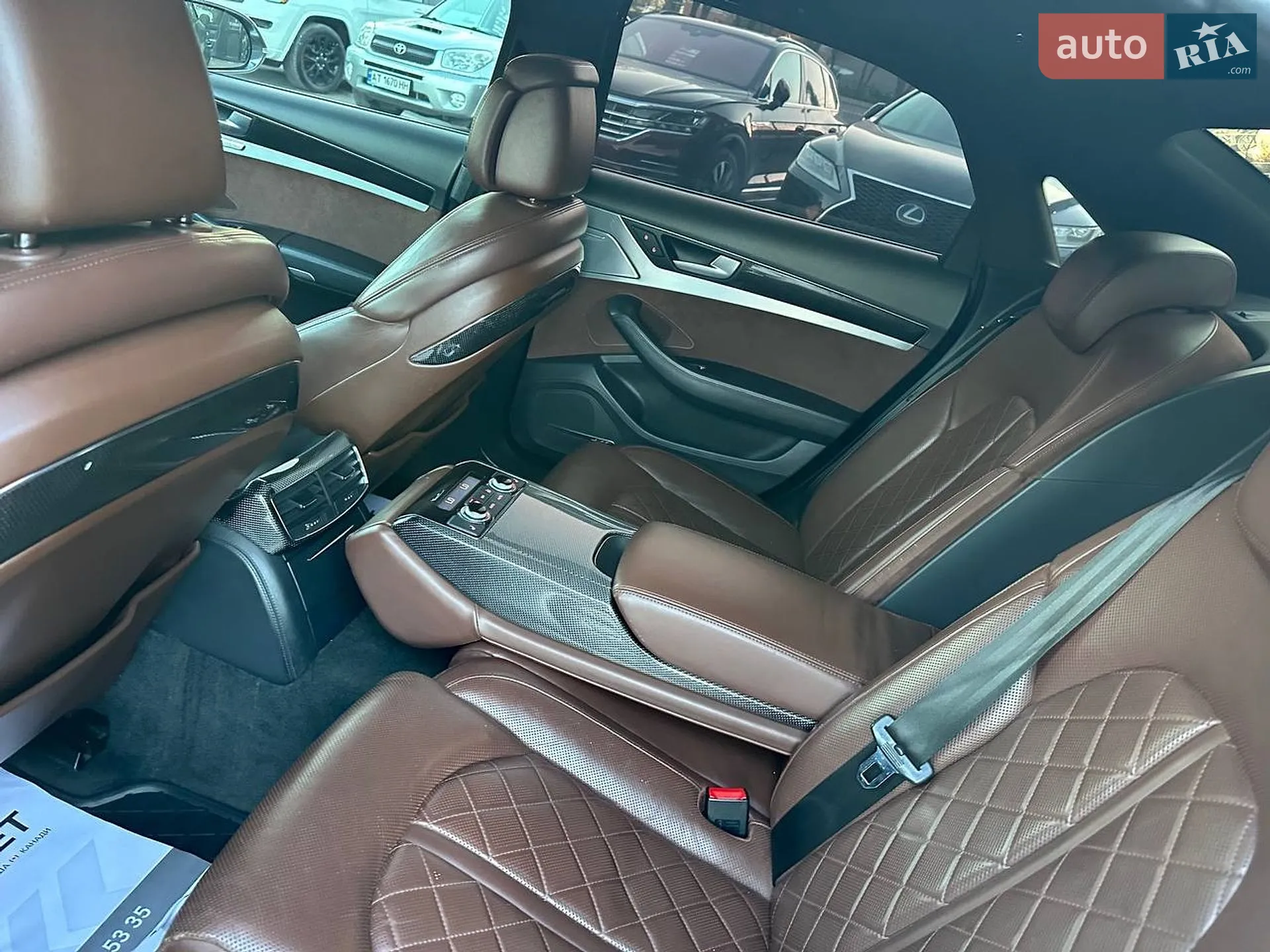 2013 Audi S8 - мініатюра 28