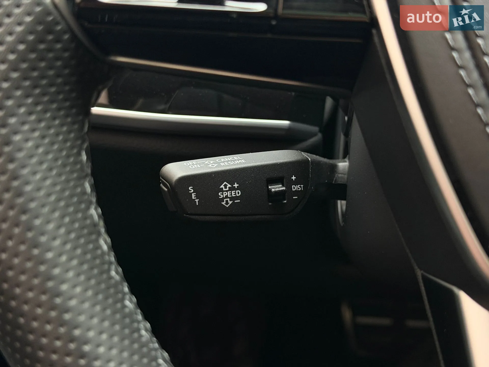 2022 Audi S8 - мініатюра 19