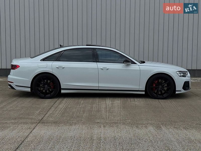 Седан Audi S8 2023 в Черновцах фото 6 Седан Audi S8 2023 в Черновцах