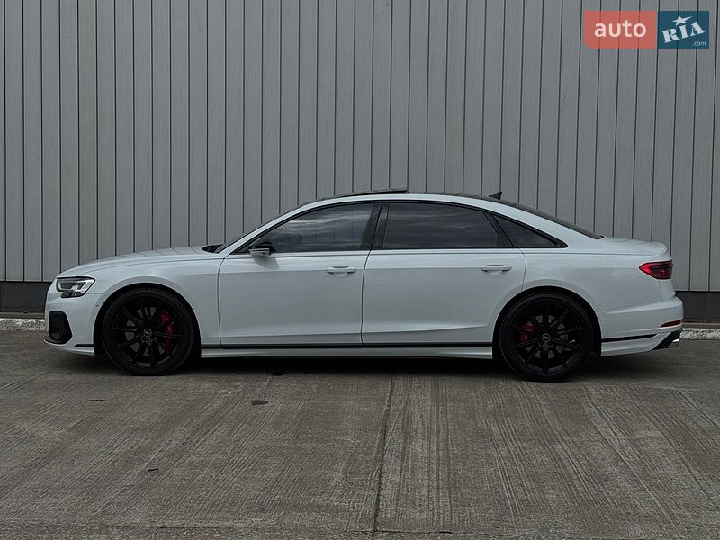 Седан Audi S8 2023 в Черновцах фото 7 Седан Audi S8 2023 в Черновцах
