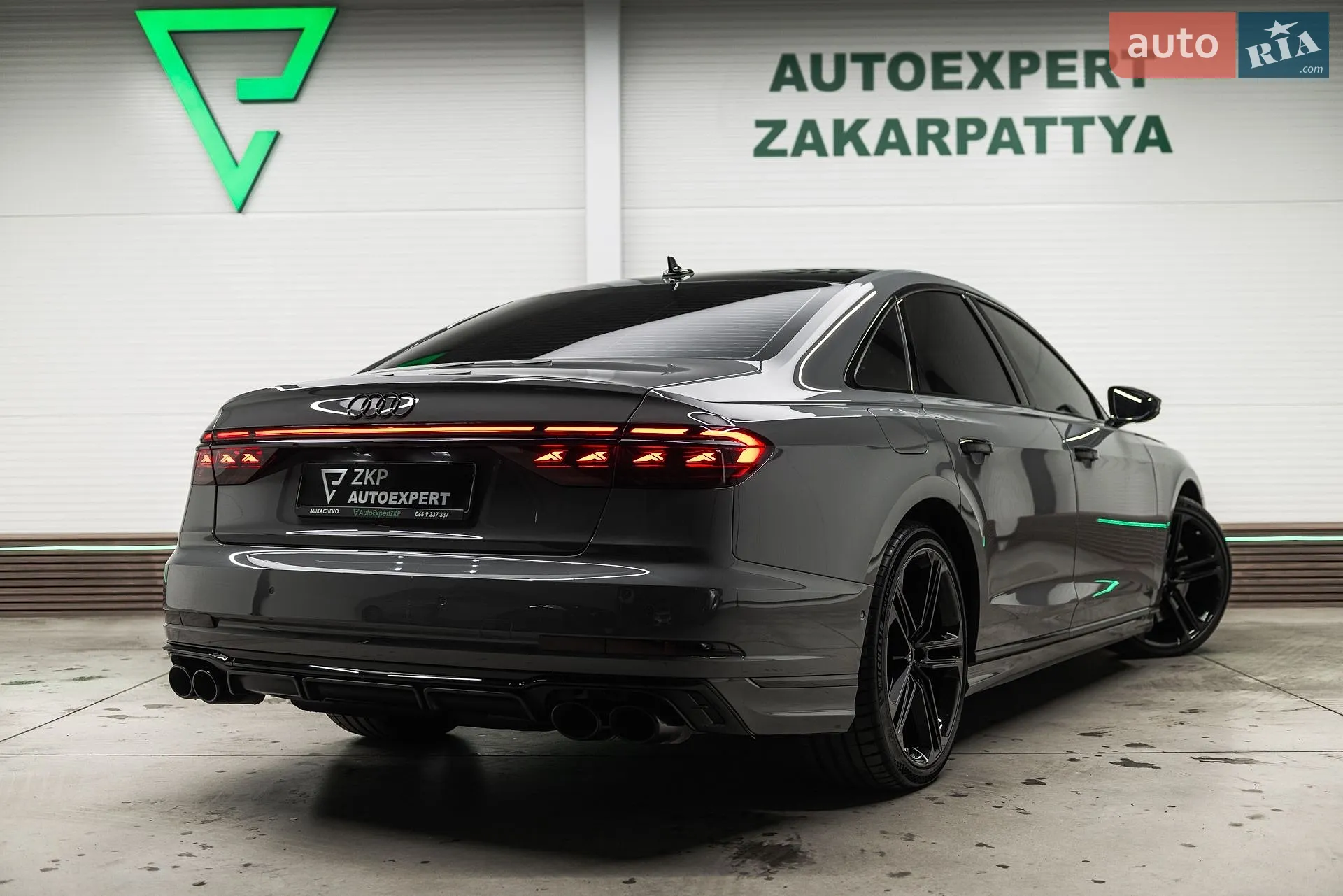 2023 Audi S8 - мініатюра 17