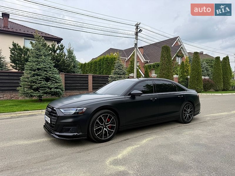 Седан Audi S8 2020 в Києві
