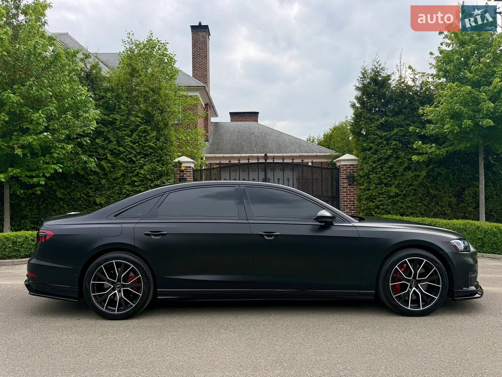 2020 Audi S8 - мініатюра 28