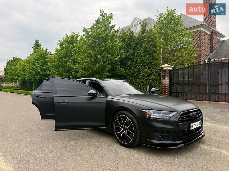 Седан Audi S8 2020 в Києві
