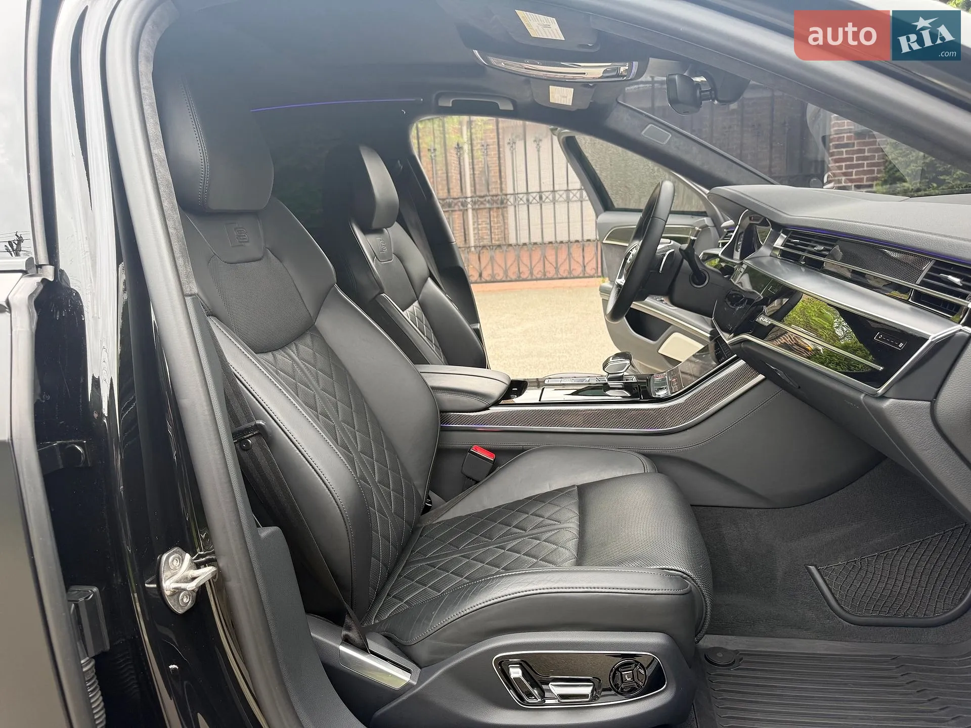 2020 Audi S8 - мініатюра 74