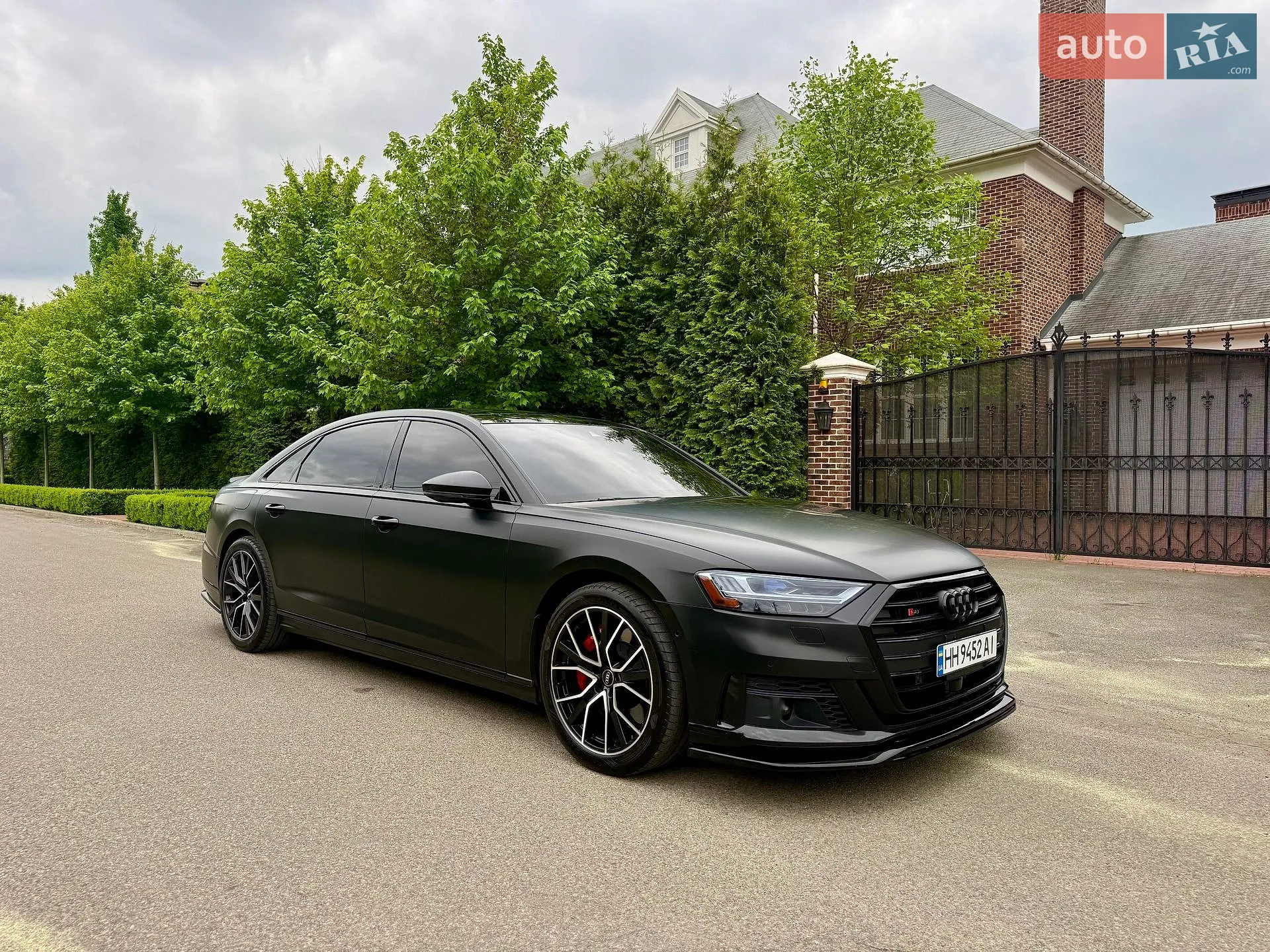 2020 Audi S8 - мініатюра 101