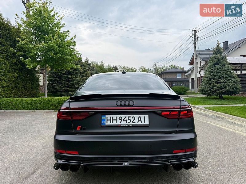 Седан Audi S8 2020 в Києві