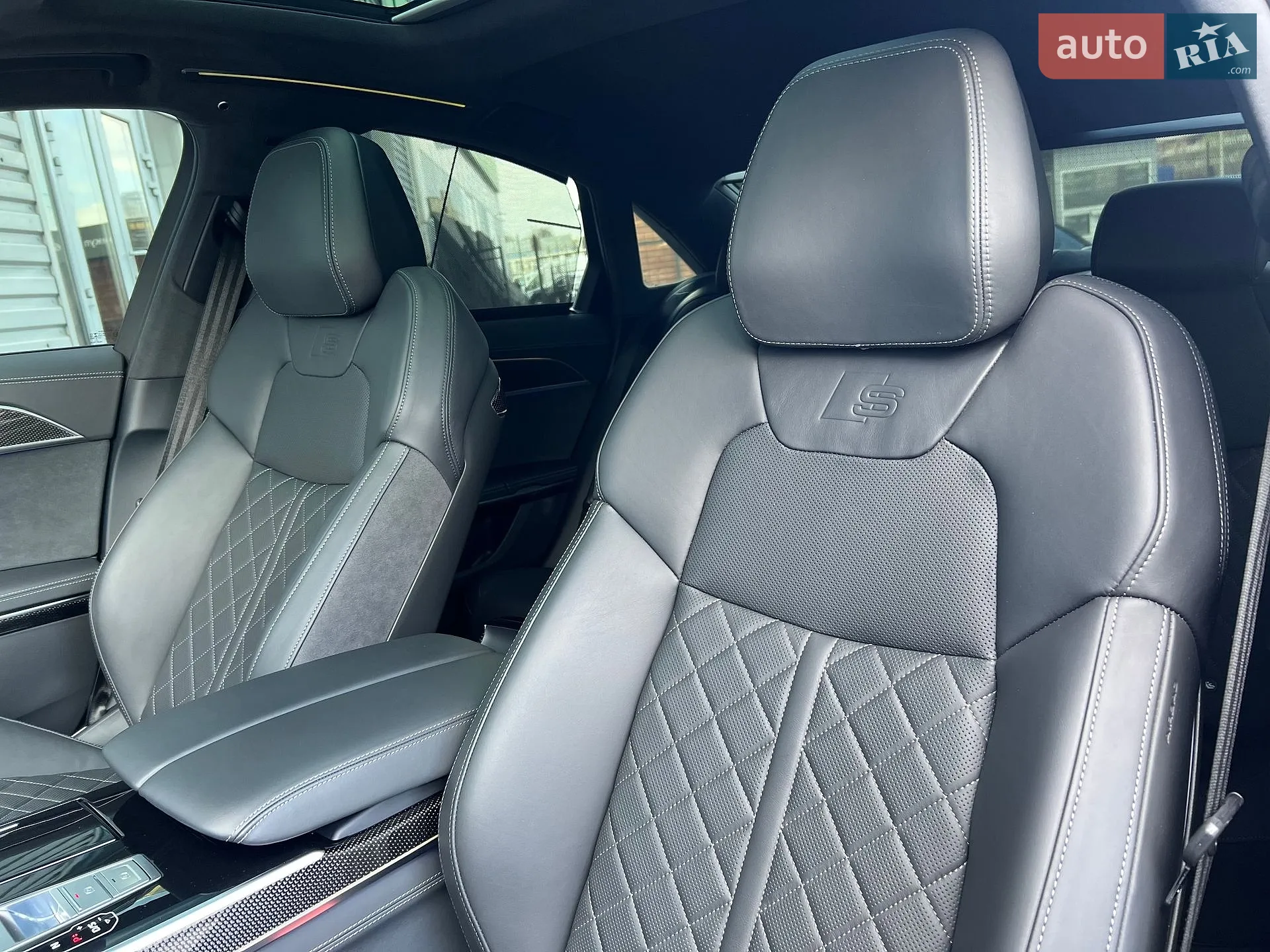 2022 Audi S8 - мініатюра 21