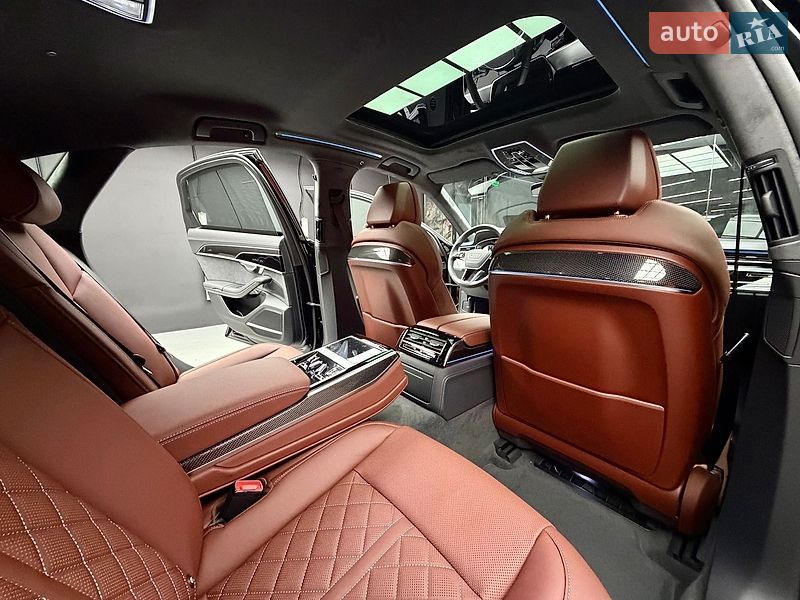Седан Audi S8 2026 в Киеве