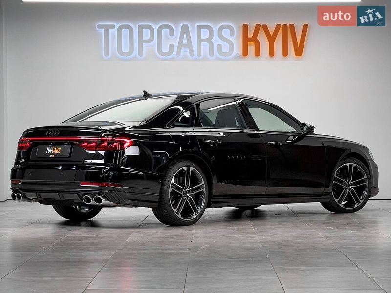 Седан Audi S8 2026 в Киеве фото 10 Седан Audi S8 2026 в Киеве