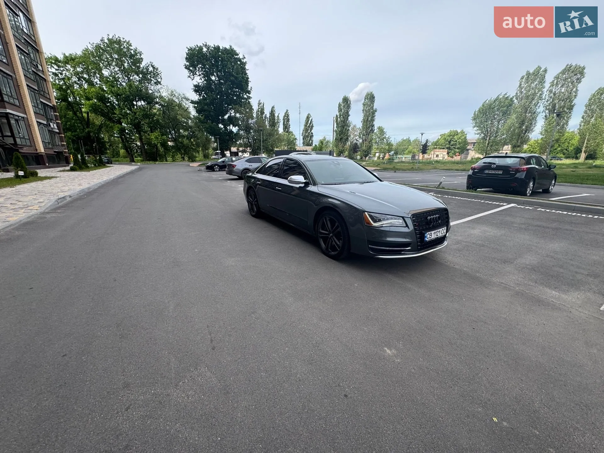2012 Audi S8 - мініатюра 2