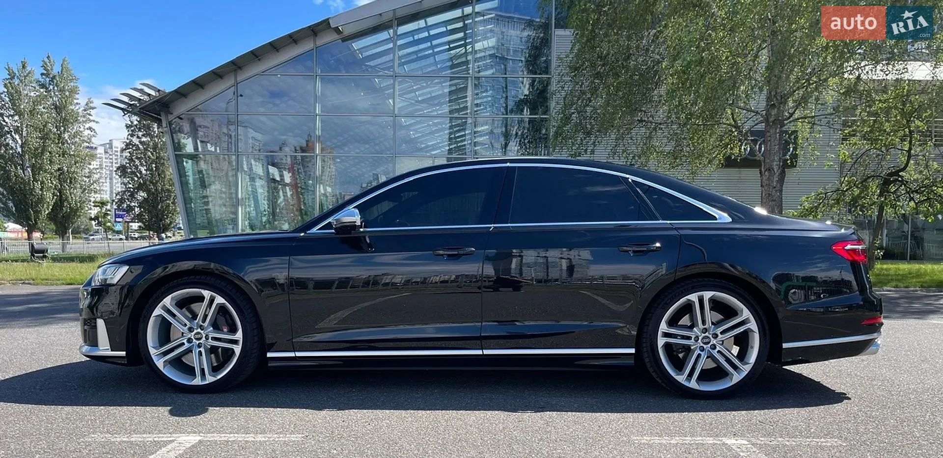2021 Audi S8 - мініатюра 94