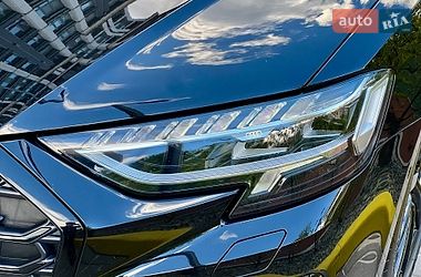 Седан Audi S8 2023 в Днепре
