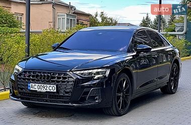 Седан Audi S8 2023 в Днепре
