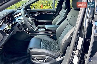 Седан Audi S8 2023 в Днепре