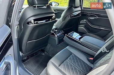 Седан Audi S8 2023 в Днепре