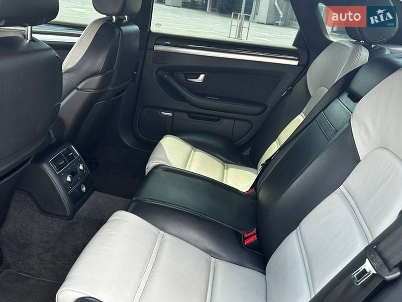 Седан Audi S8 2007 в Києві
