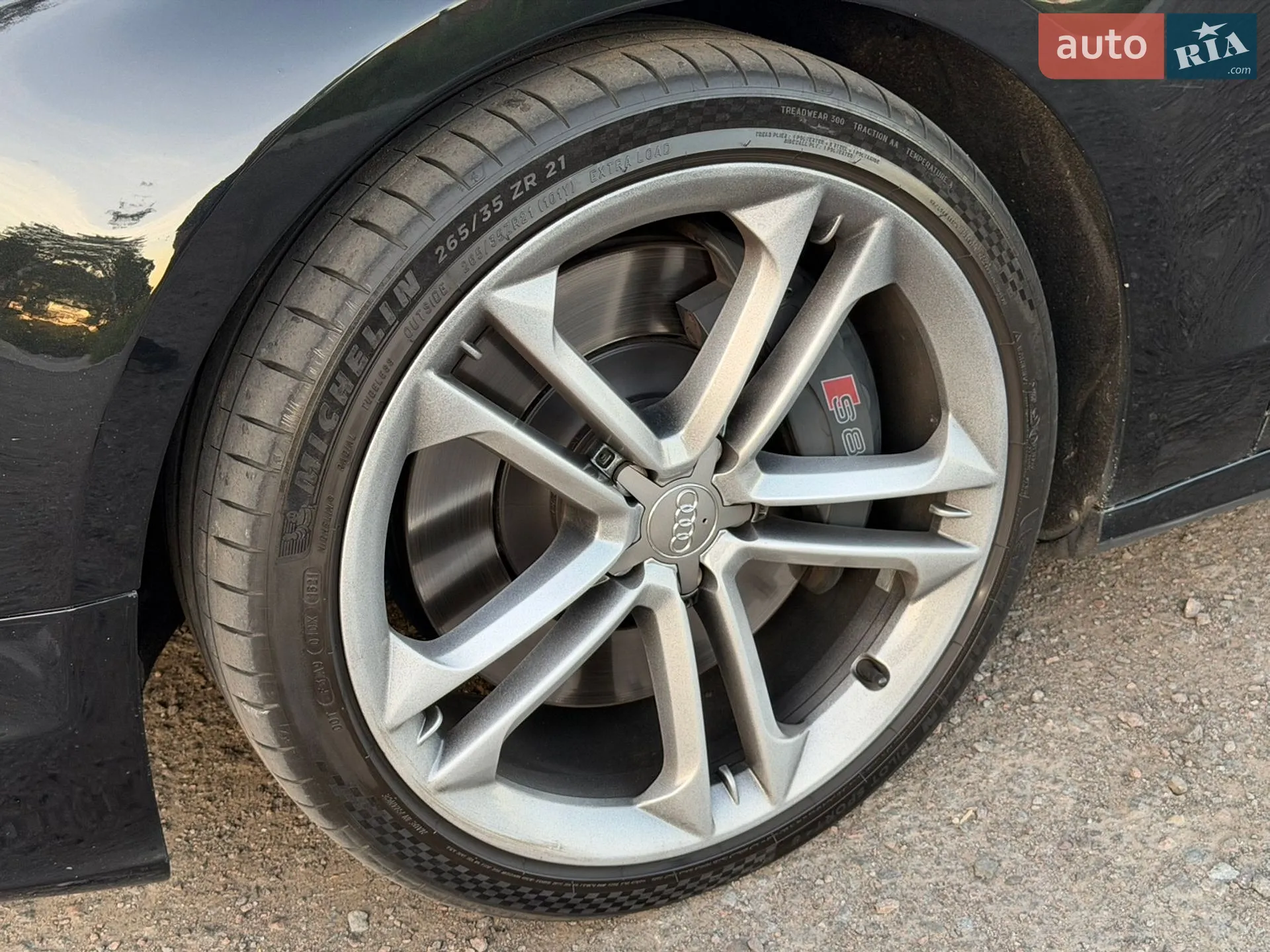 2013 Audi S8 - мініатюра 27