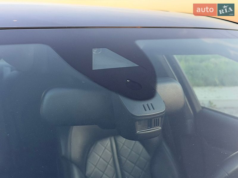 Седан Audi S8 2013 в Рівному