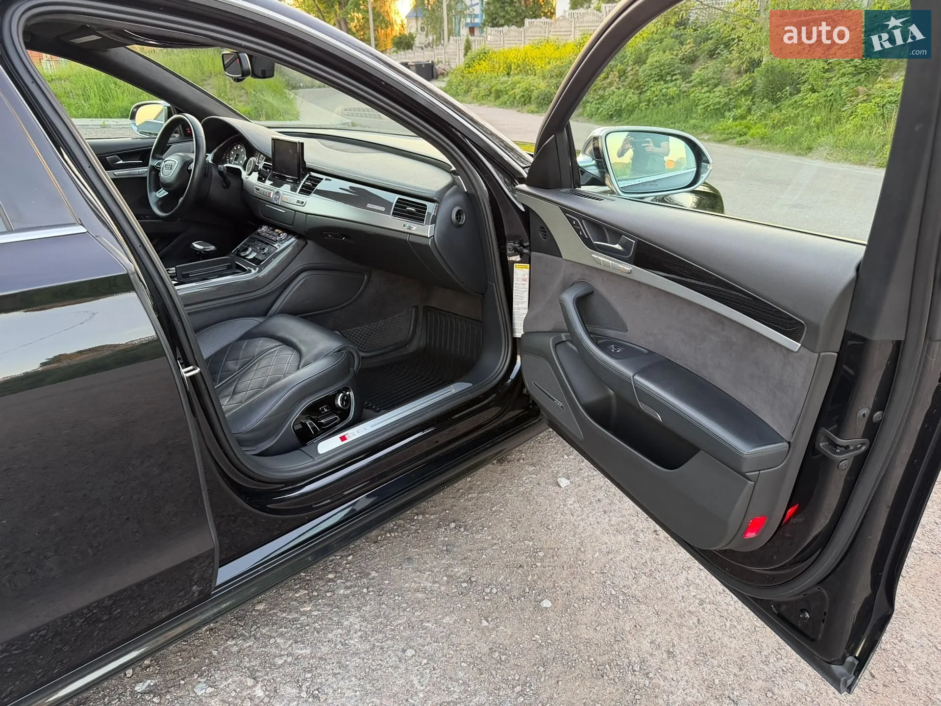 2013 Audi S8 - мініатюра 44