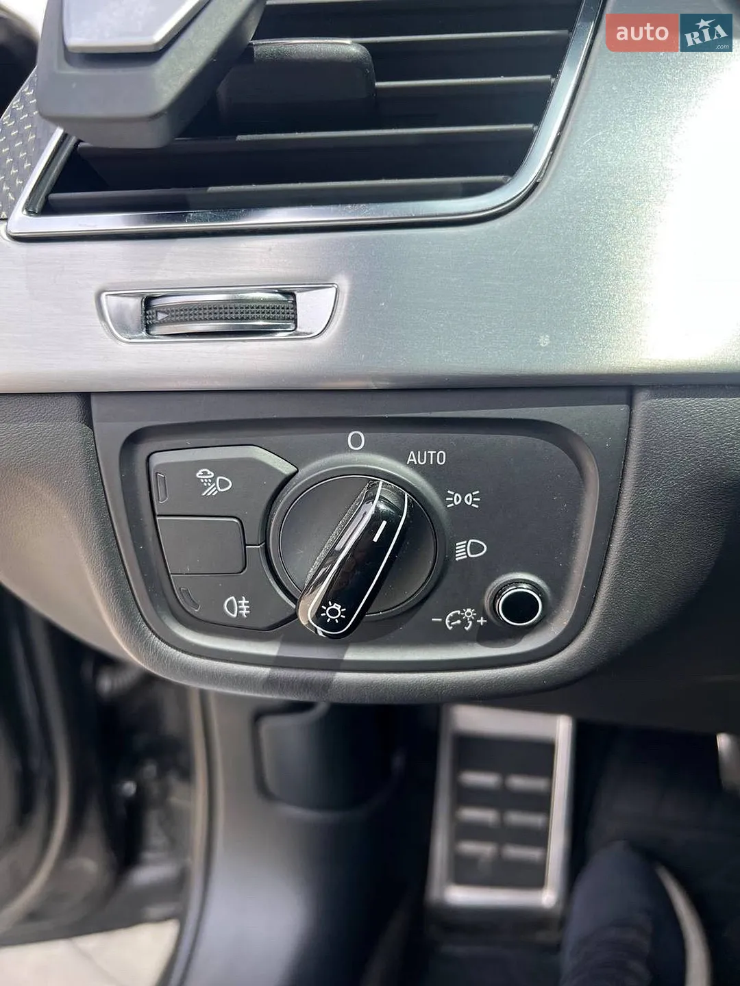 2013 Audi S8 - мініатюра 36