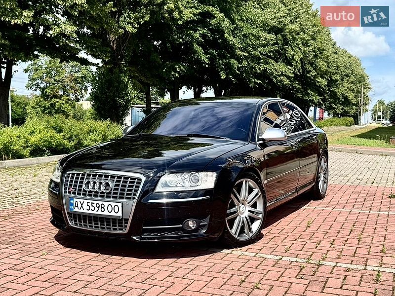 Audi S8 2007