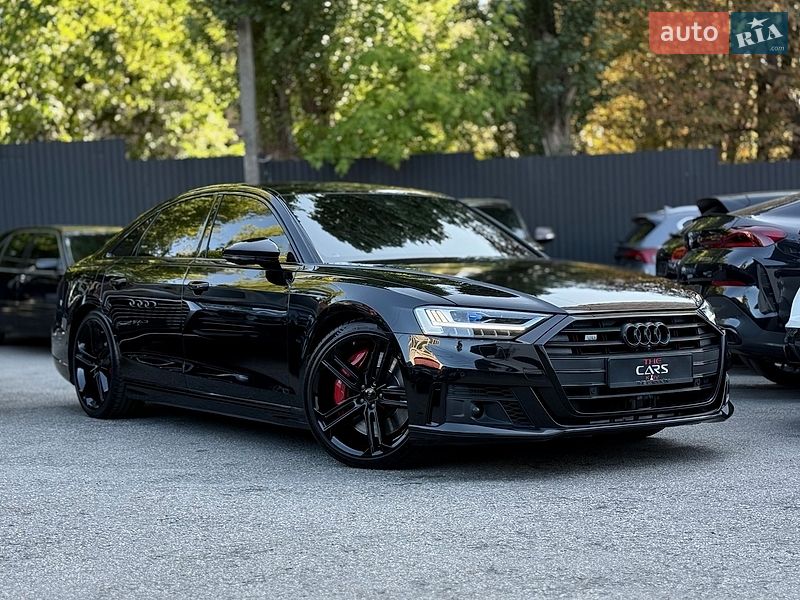 Audi S8 2021
