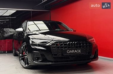 Седан Audi S8 2026 в Киеве фото 6 Седан Audi S8 2026 в Киеве