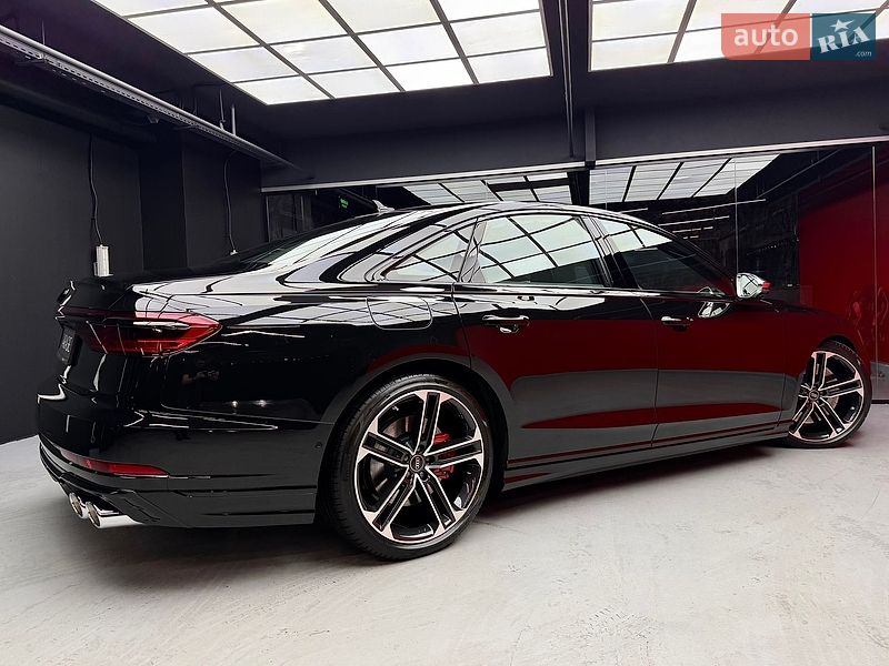 Седан Audi S8 2026 в Киеве фото 15 Седан Audi S8 2026 в Киеве