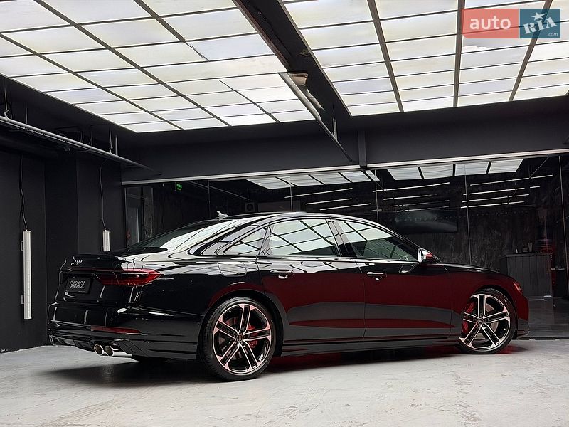 Седан Audi S8 2026 в Киеве фото 18 Седан Audi S8 2026 в Киеве