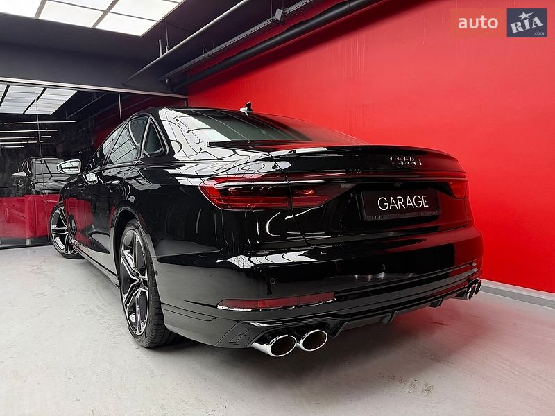 Седан Audi S8 2026 в Киеве фото 19 Седан Audi S8 2026 в Киеве