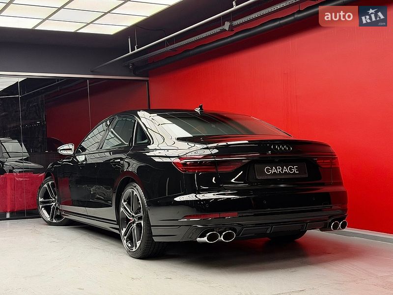 Седан Audi S8 2026 в Киеве фото 22 Седан Audi S8 2026 в Киеве