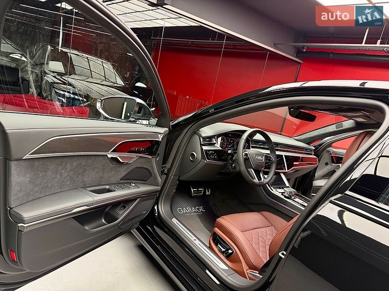 Седан Audi S8 2026 в Киеве фото 24 Седан Audi S8 2026 в Киеве