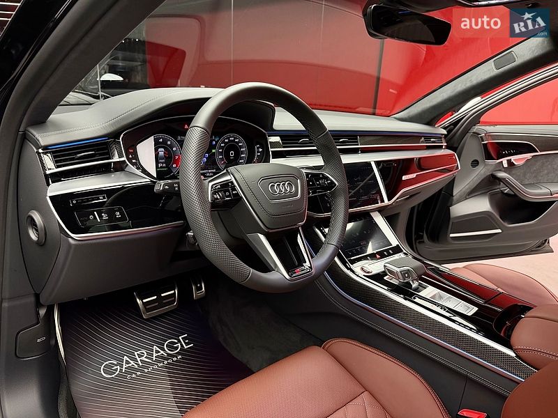 Седан Audi S8 2026 в Киеве фото 30 Седан Audi S8 2026 в Киеве