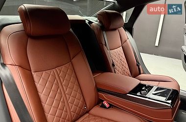 Седан Audi S8 2026 в Киеве фото 46 Седан Audi S8 2026 в Киеве