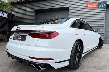 Седан Audi S8 2023 в Киеве