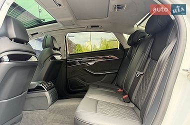 Седан Audi S8 2023 в Киеве