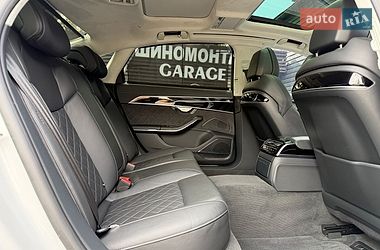 Седан Audi S8 2023 в Киеве