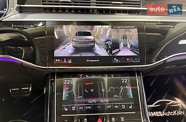 Седан Audi S8 2023 в Киеве