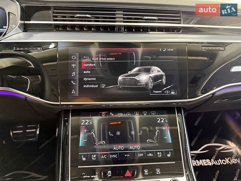 Седан Audi S8 2023 в Киеве