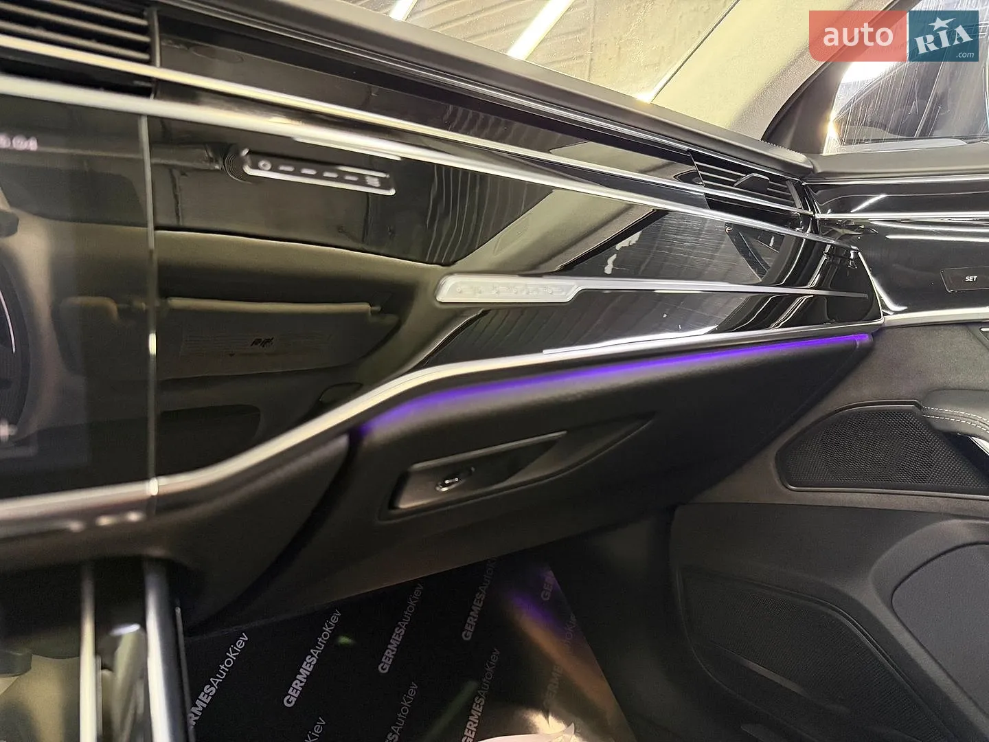 2023 Audi S8 - мініатюра 50