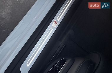 Седан Audi S8 2023 в Киеве