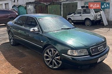 Седан Audi S8 2000 в Киеве