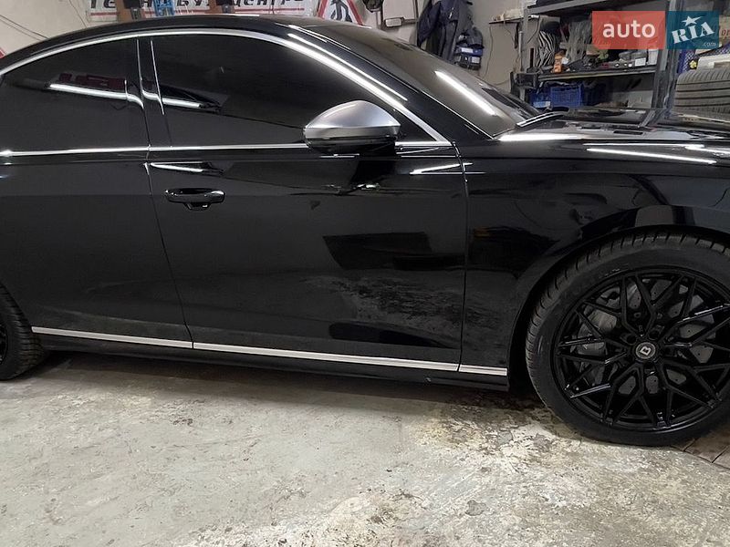 Седан Audi S8 2023 в Тернополе фото 2 Седан Audi S8 2023 в Тернополе