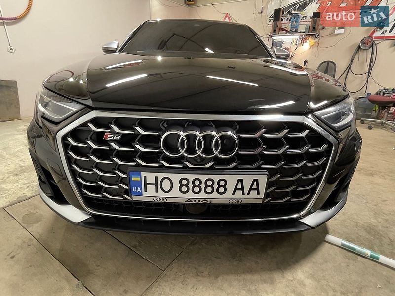 Седан Audi S8 2023 в Тернополе фото 16 Седан Audi S8 2023 в Тернополе