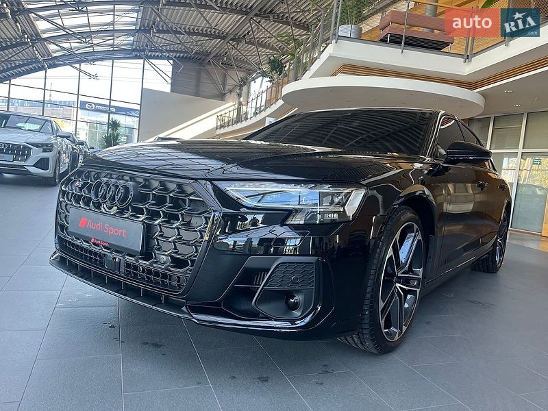 Седан Audi S8 2026 в Дніпрі